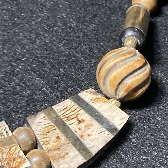 Wood & Metal Elephant Necklace - Picture 7 of 14